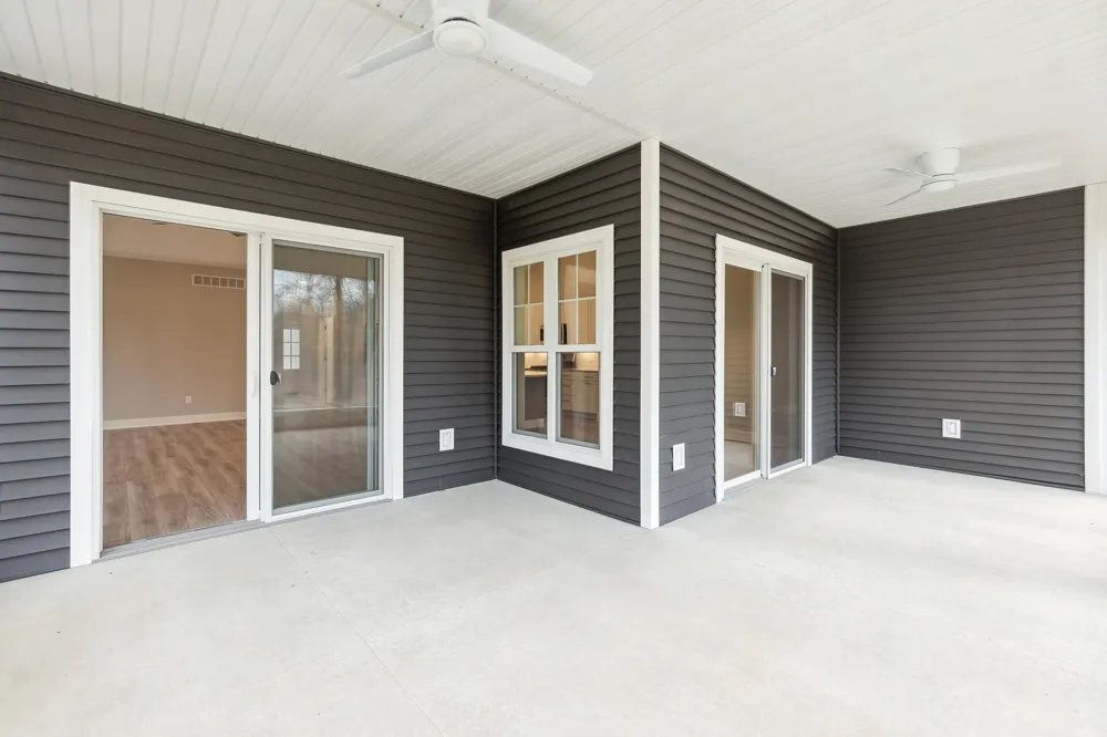 1140 Lochaven Circle #10B Hillsdale, MI 49242