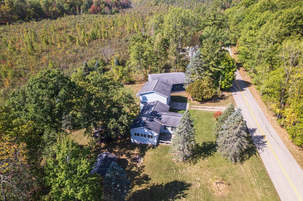 19419 Bullhead Lake Drive Rodney, MI 49342