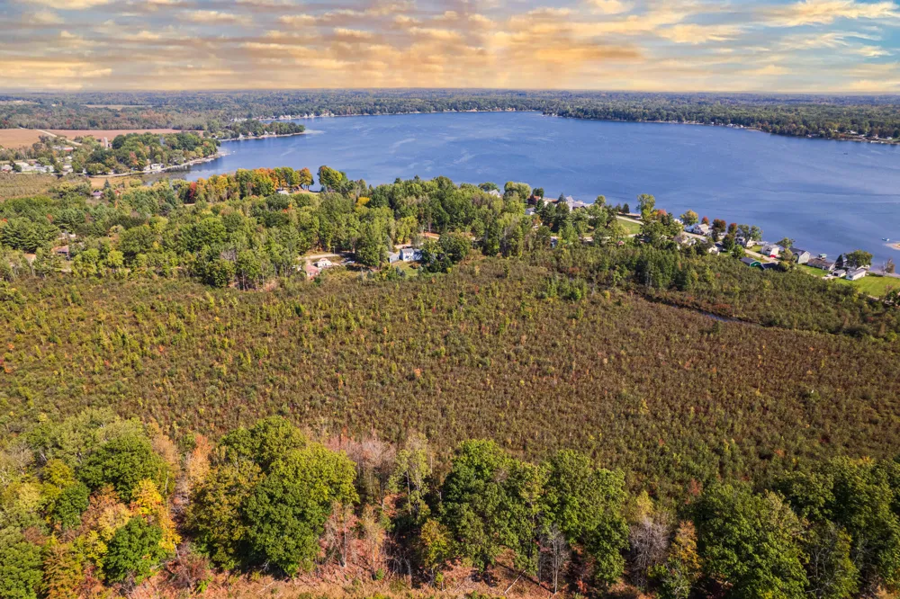 19419 Bullhead Lake Drive Rodney, MI 49342