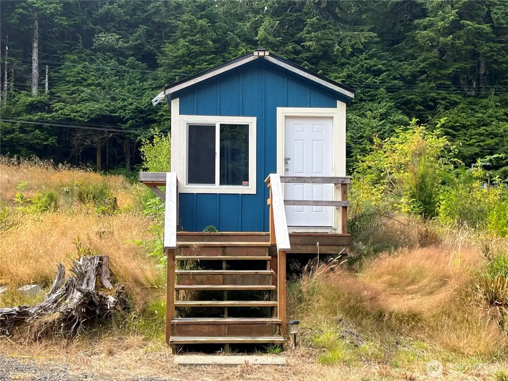 282 Copalis Beach Road Copalis Beach, WA 98355
