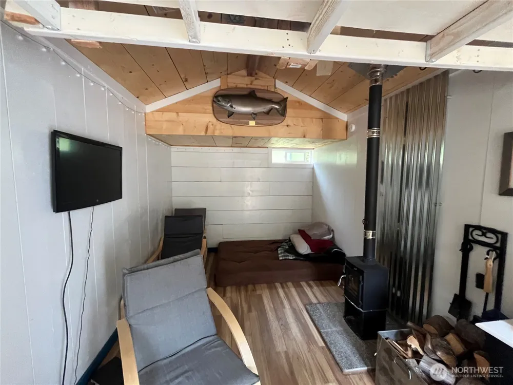 282 Copalis Beach Road Copalis Beach, WA 98355