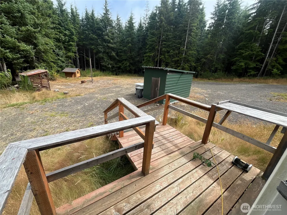 282 Copalis Beach Road Copalis Beach, WA 98355