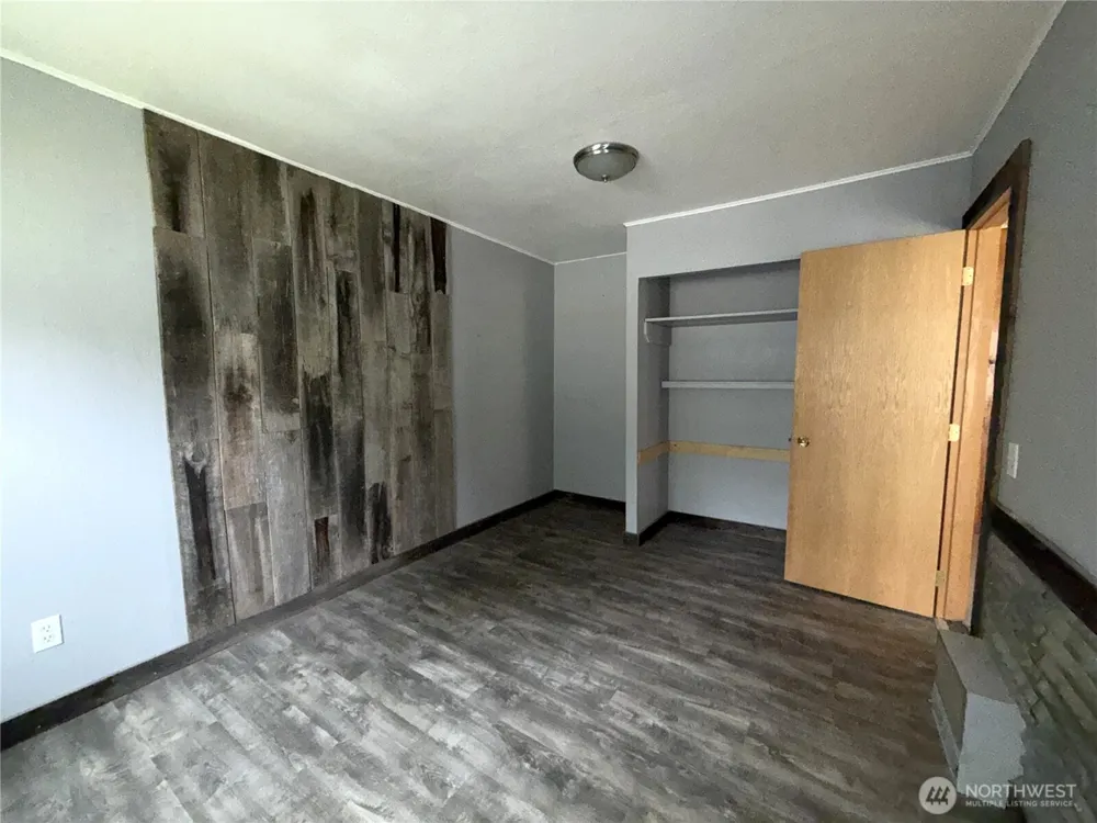 653 E 9th Street Republic, WA 99166