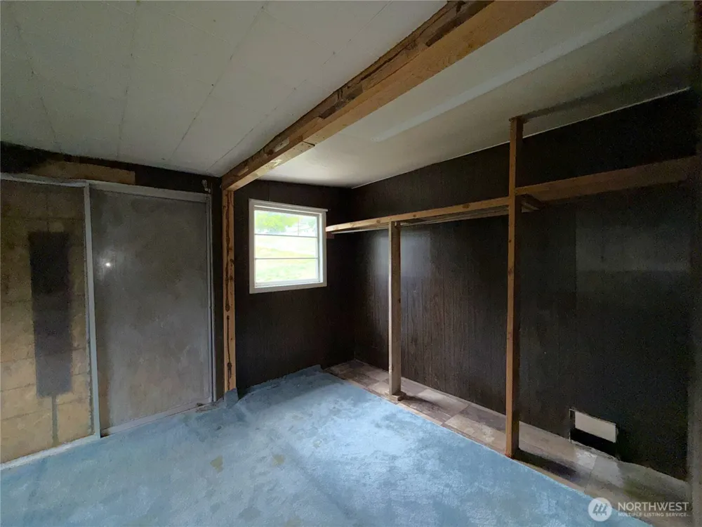 653 E 9th Street Republic, WA 99166