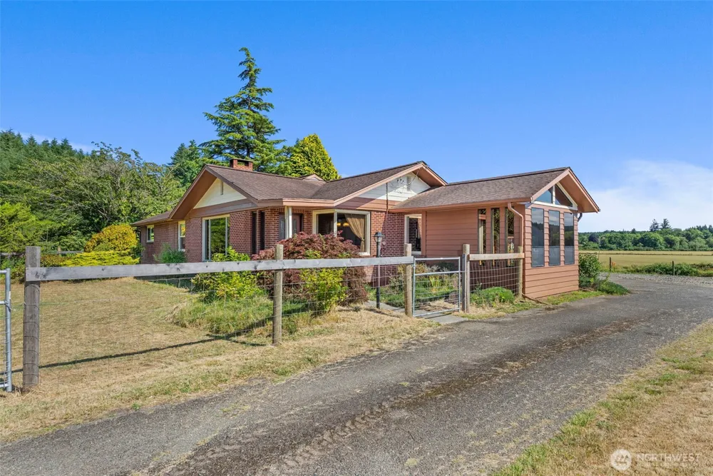 627 Wynoochee Valley Road Montesano, WA 98563