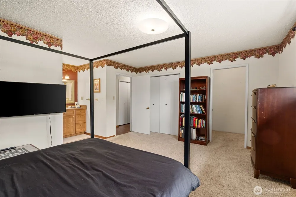 627 Wynoochee Valley Road Montesano, WA 98563