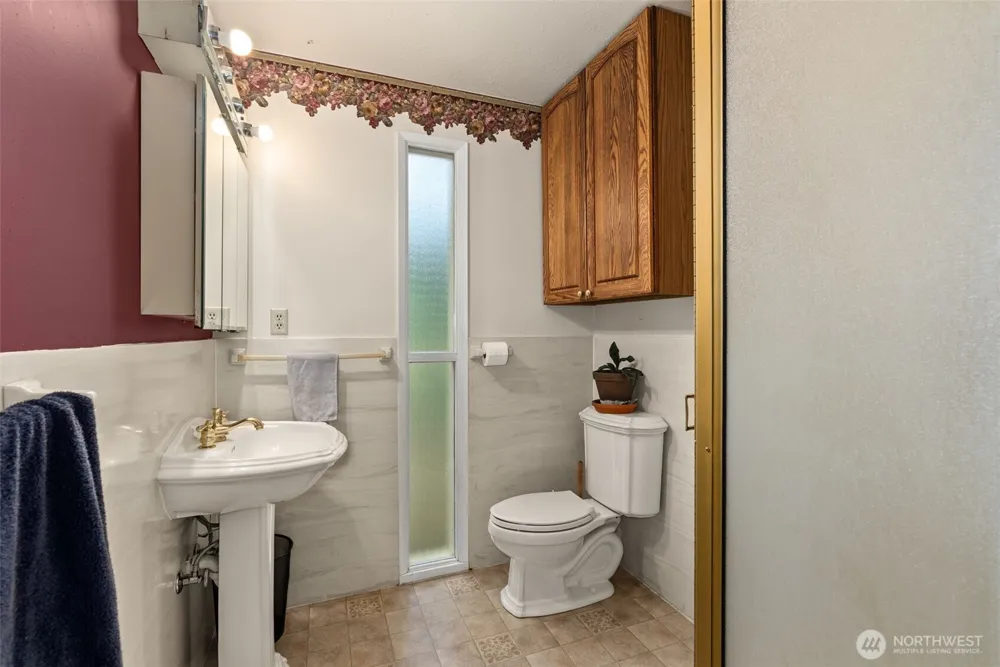 627 Wynoochee Valley Road Montesano, WA 98563