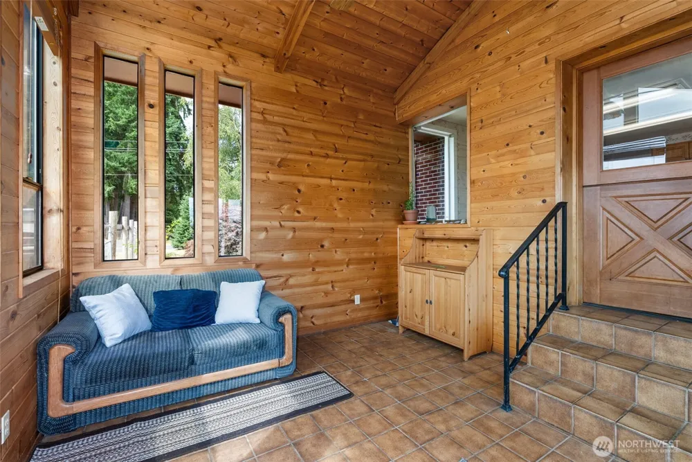 627 Wynoochee Valley Road Montesano, WA 98563