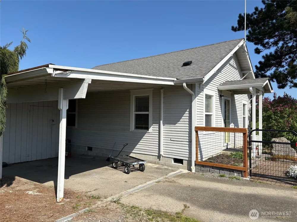 32002 48th Avenue S Roy, WA 98580