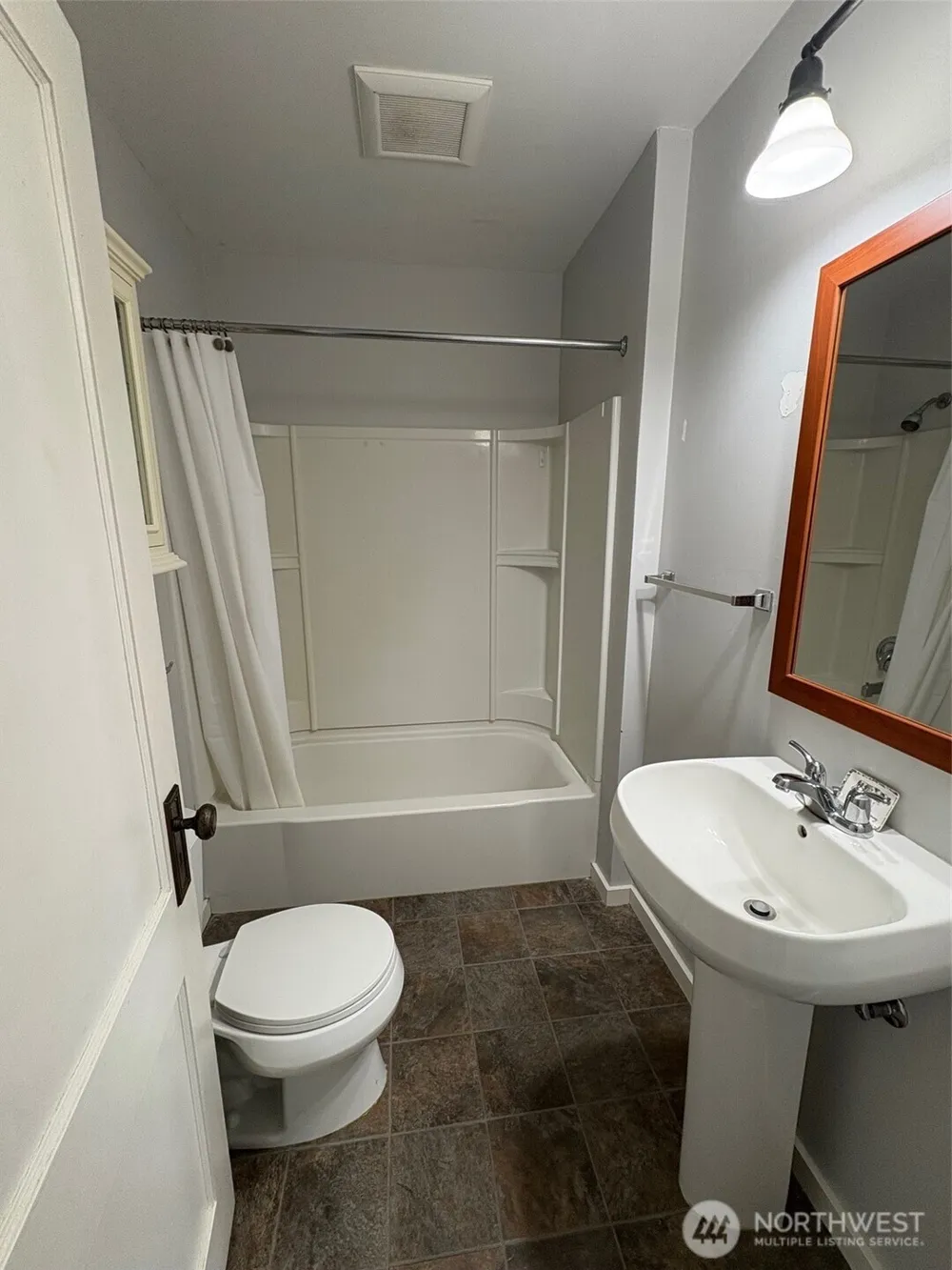 32002 48th Avenue S Roy, WA 98580
