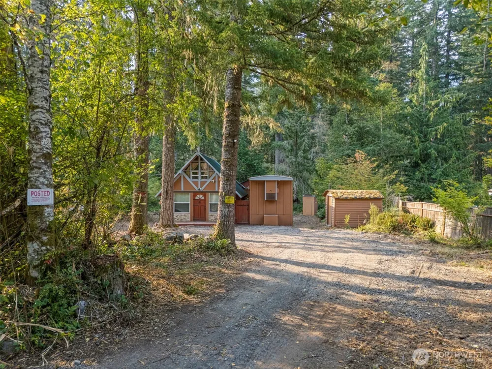 270 Skate Creek Road Ashford, WA 98304