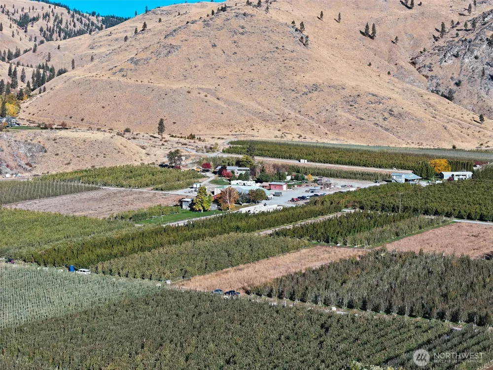 263 Oliver Lane Chelan, WA 98816