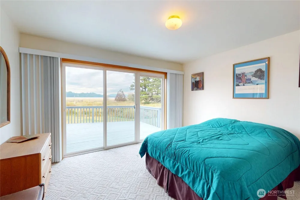 2900 Wheeler Avenue Tokeland, WA 98590