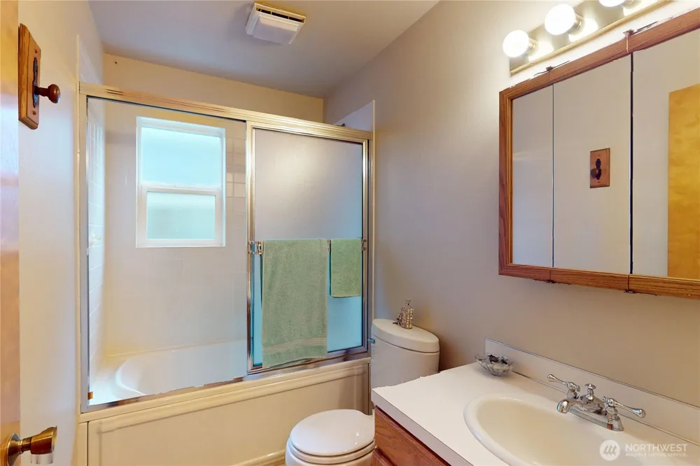 2900 Wheeler Avenue Tokeland, WA 98590