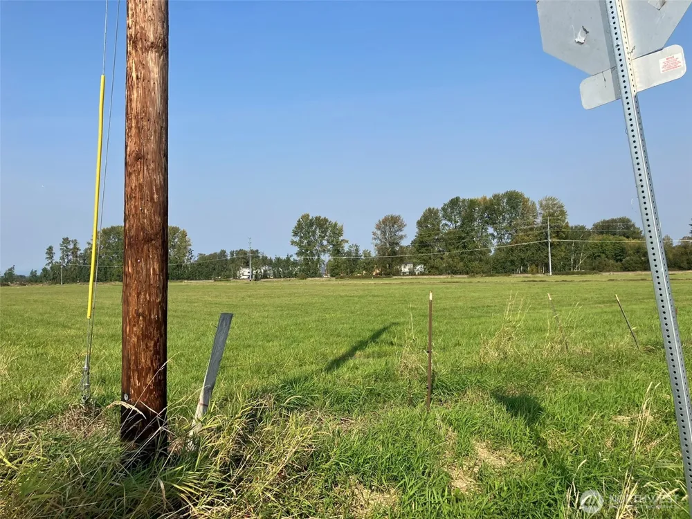 23 XX 156th Street NE Marysville, WA 98271