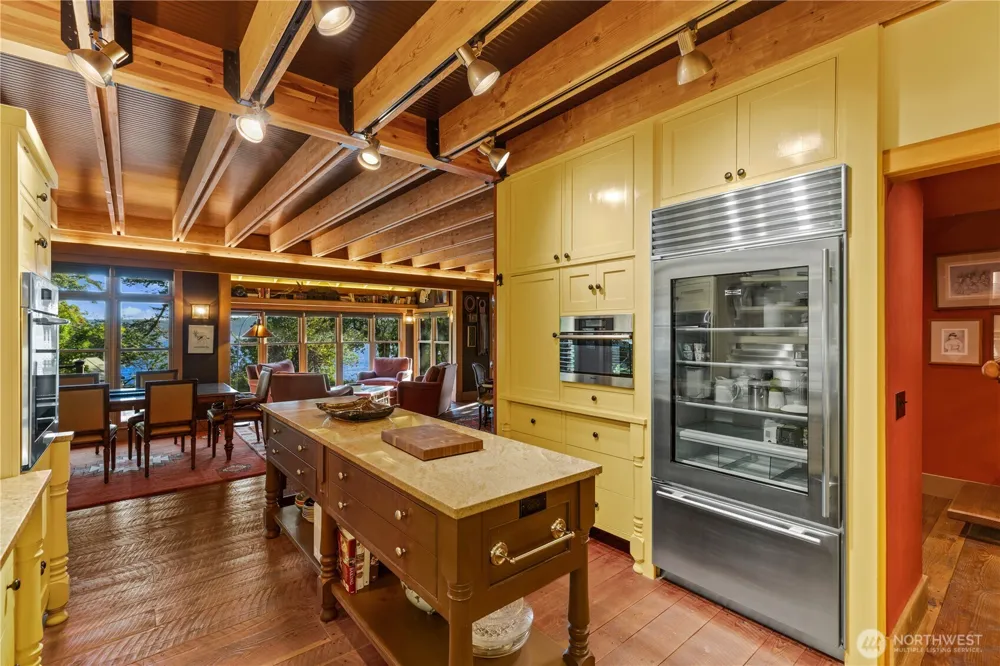 90 Montgomery Lane Orcas Island, WA 98245