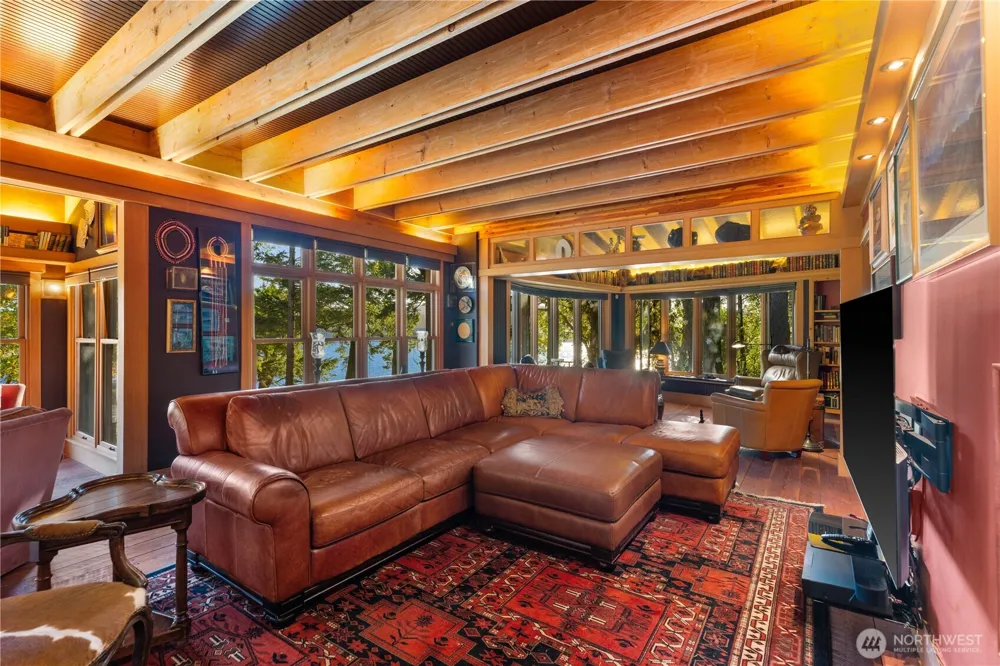 90 Montgomery Lane Orcas Island, WA 98245