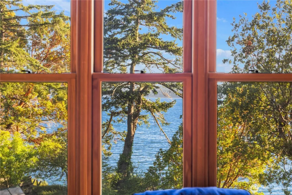 90 Montgomery Lane Orcas Island, WA 98245