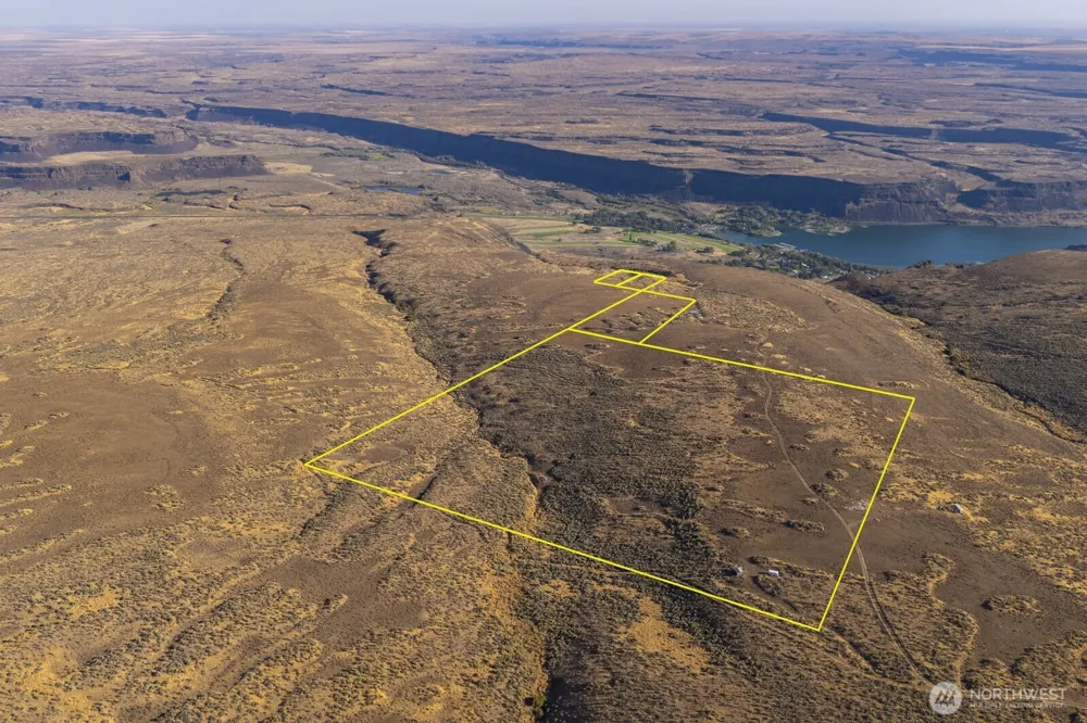 0 US 2 Coulee City, WA 99115