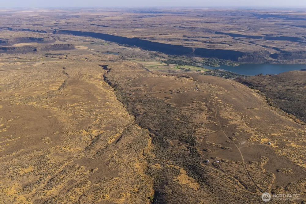 0 US 2 Coulee City, WA 99115