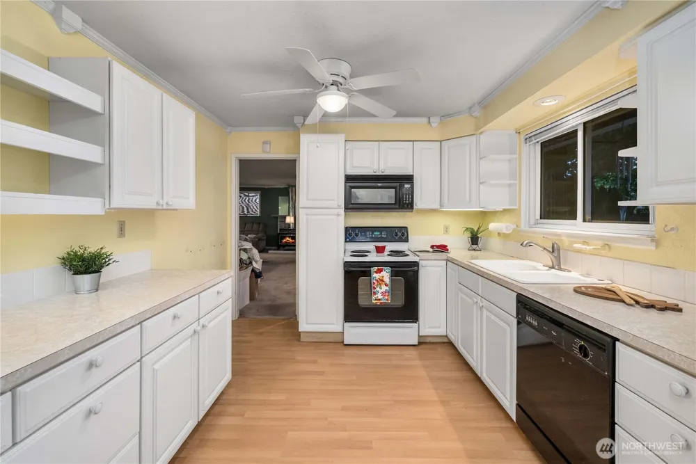 1425 33rd Street SE Auburn, WA 98002