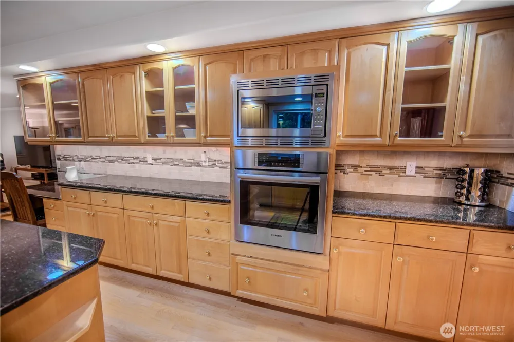 107 Springview Drive Lynden, WA 98264
