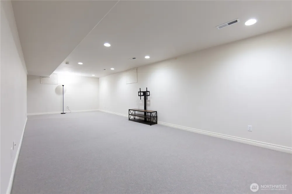 107 Springview Drive Lynden, WA 98264