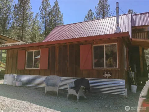 12 Caribou Road