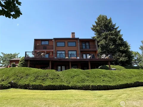 14 Hahn Road