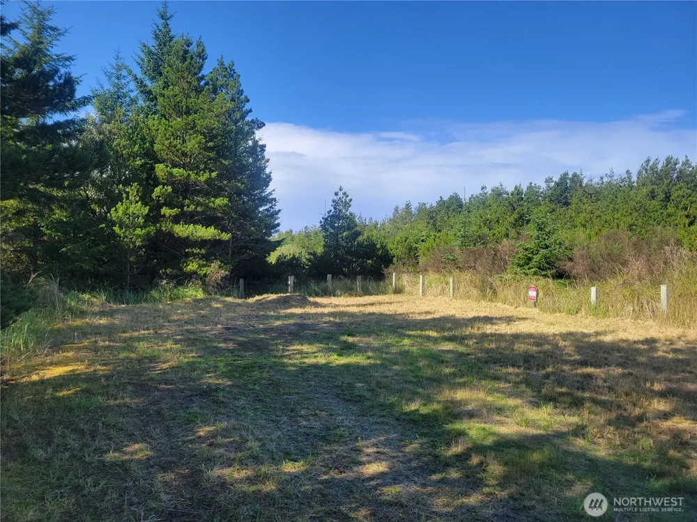 0 35th & J Lane Ilwaco, WA 98644