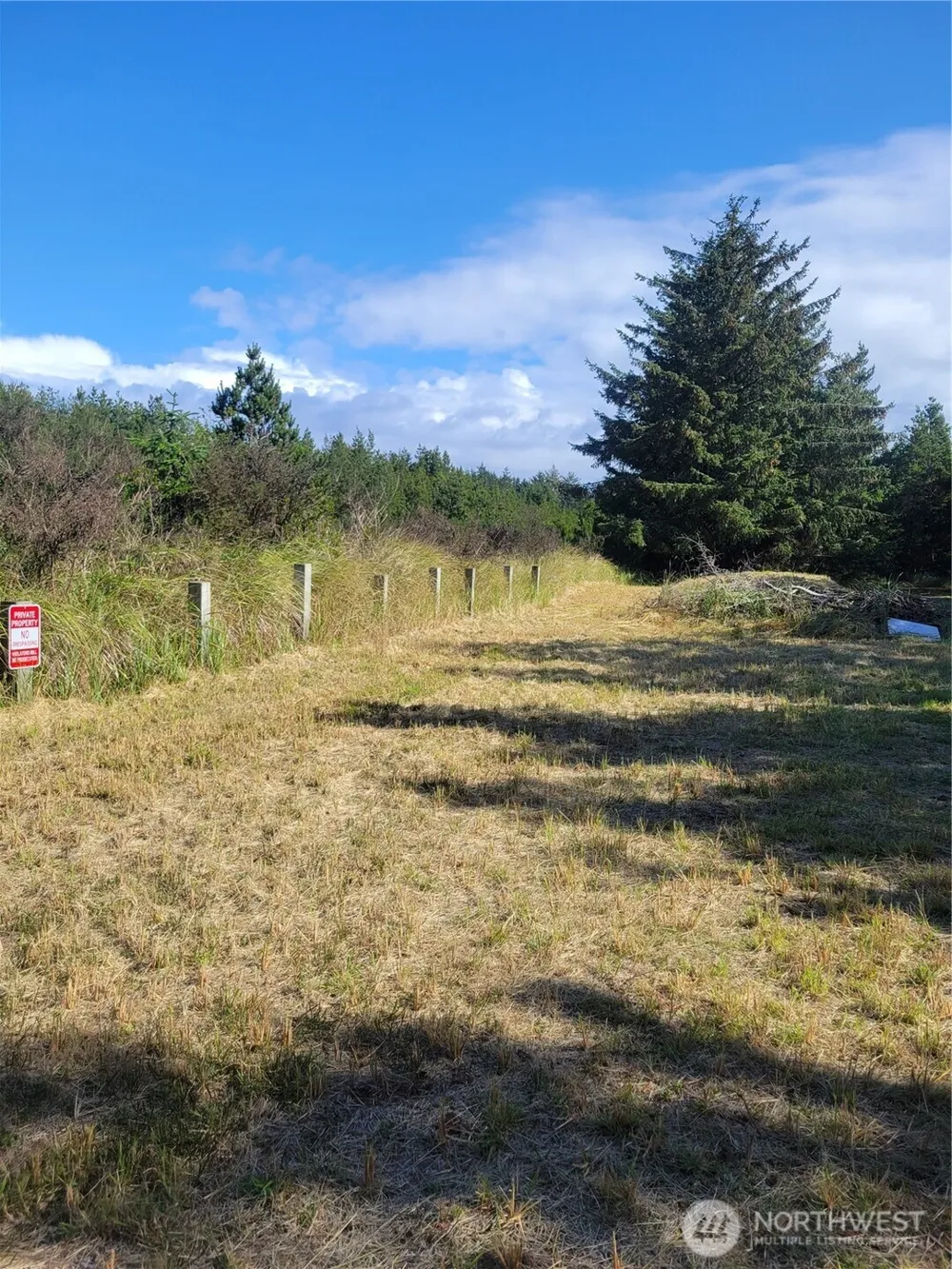 0 35th & J Lane Ilwaco, WA 98644