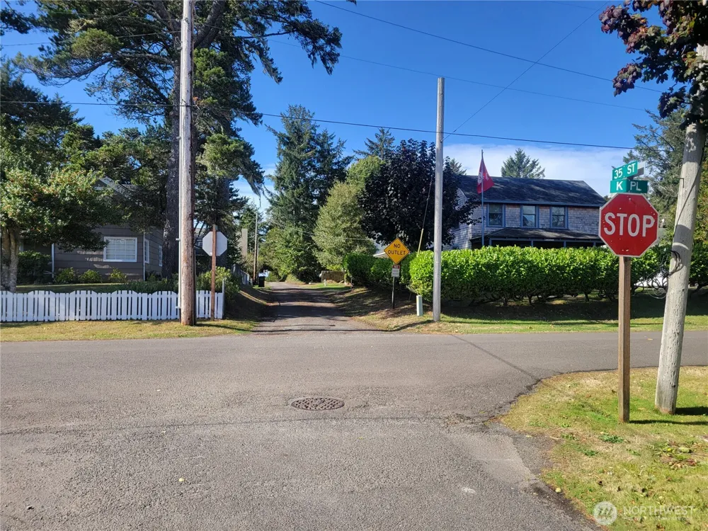 0 35th & J Lane Ilwaco, WA 98644