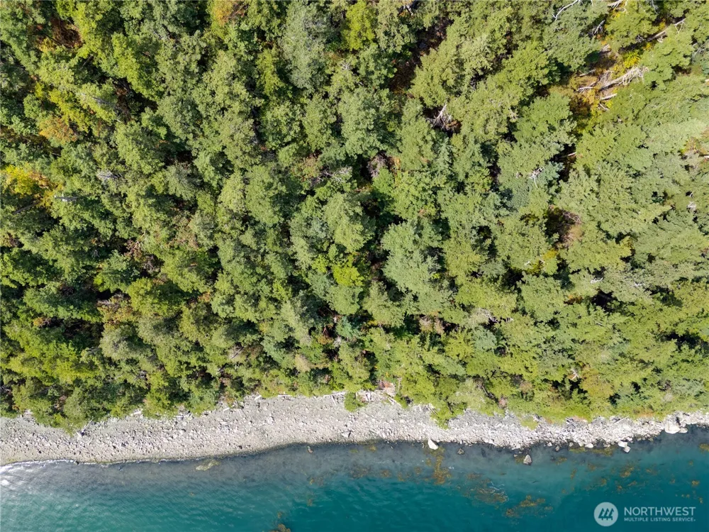 7121 Island View Drive Anacortes, WA 98221