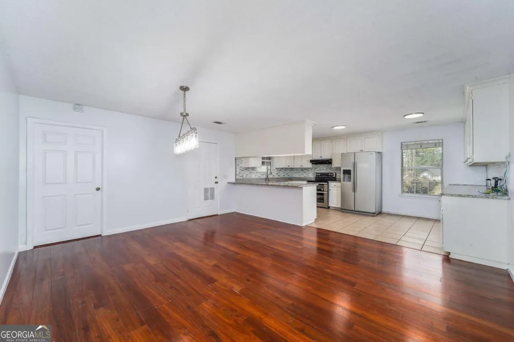 301 Ridge LN Douglas, GA 31533