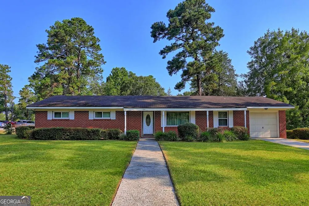 220 Holly AVE Pooler, GA 31322