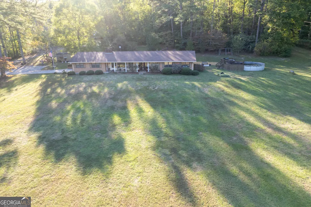 1208 Johnson RD Chickamauga, GA 30707