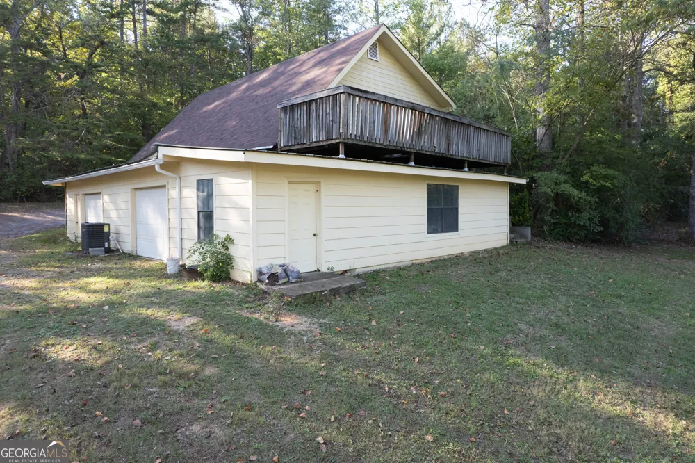 1208 Johnson RD Chickamauga, GA 30707