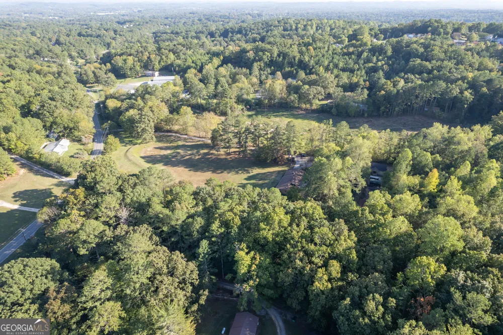 1208 Johnson RD Chickamauga, GA 30707