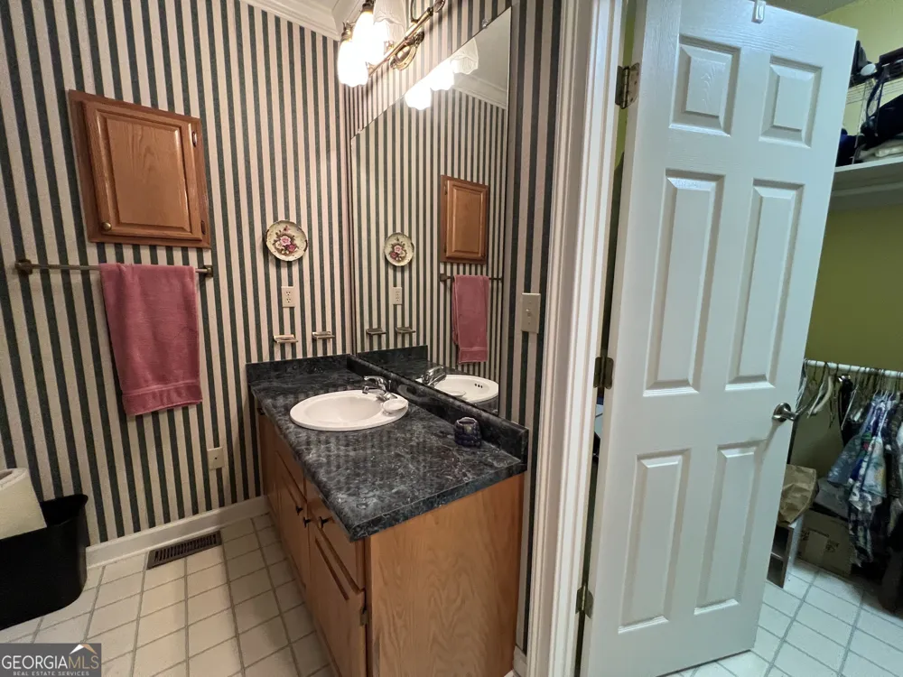 762 Nicholson Carr RD Chester, GA 31012