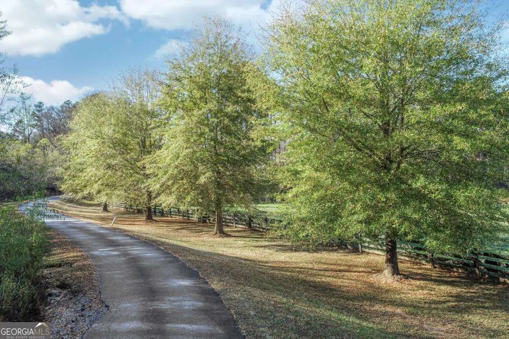 6303 & 6245 Ben Parks RD Murrayville, GA 30564