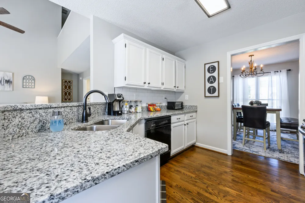 13 Windfield DR Cartersville, GA 30121
