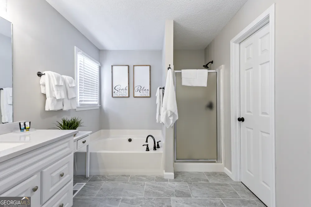 13 Windfield DR Cartersville, GA 30121