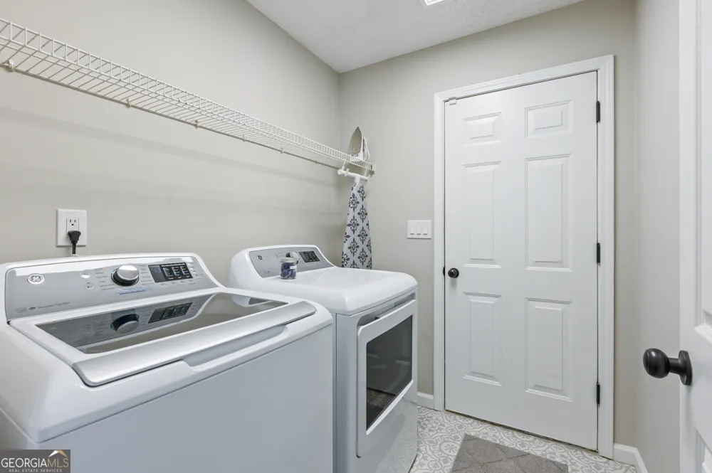 13 Windfield DR Cartersville, GA 30121