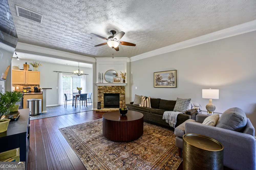 1431 Bay Overlook DR Woodstock, GA 30188
