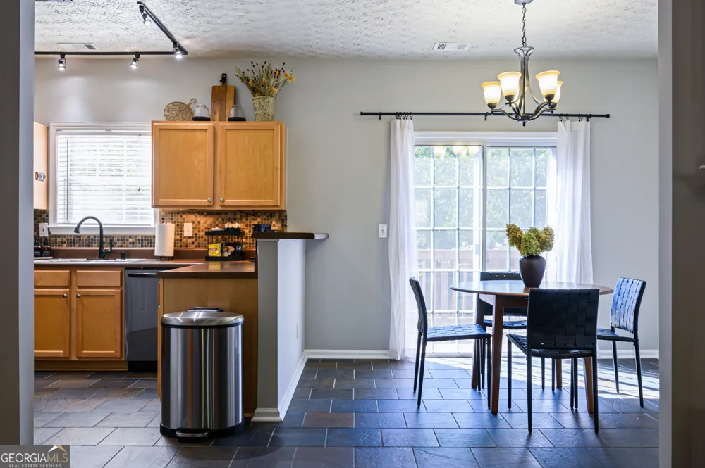 1431 Bay Overlook DR Woodstock, GA 30188