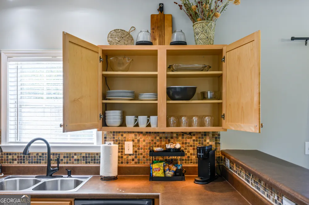 1431 Bay Overlook DR Woodstock, GA 30188