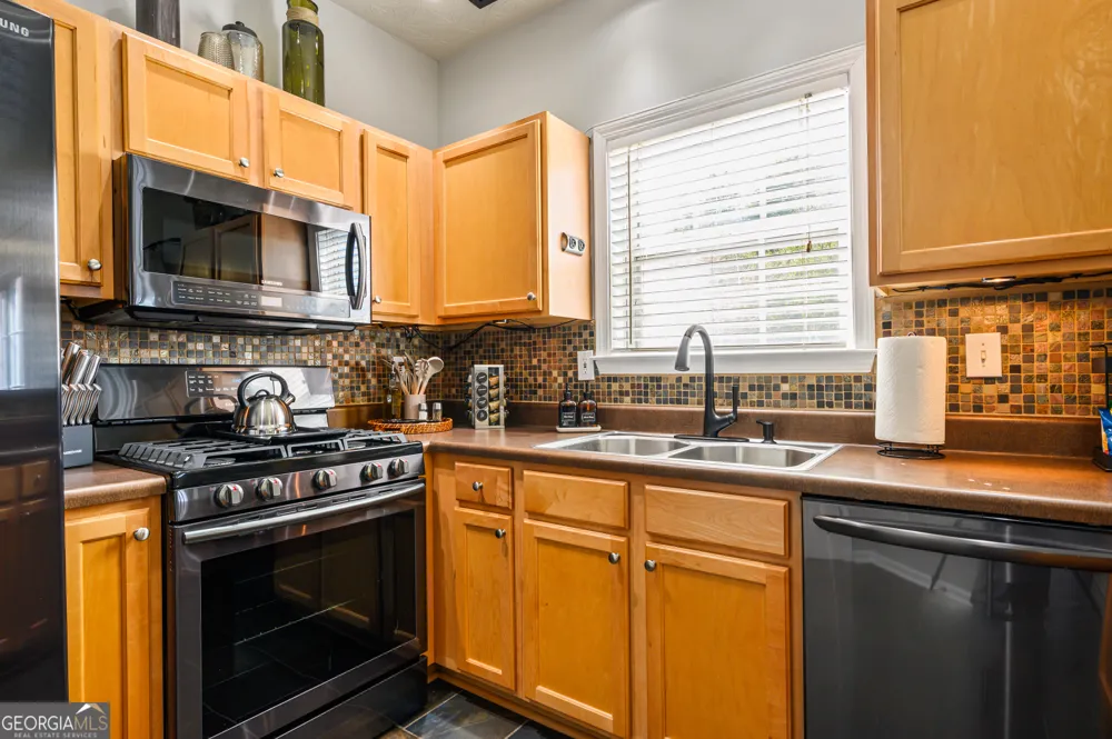 1431 Bay Overlook DR Woodstock, GA 30188
