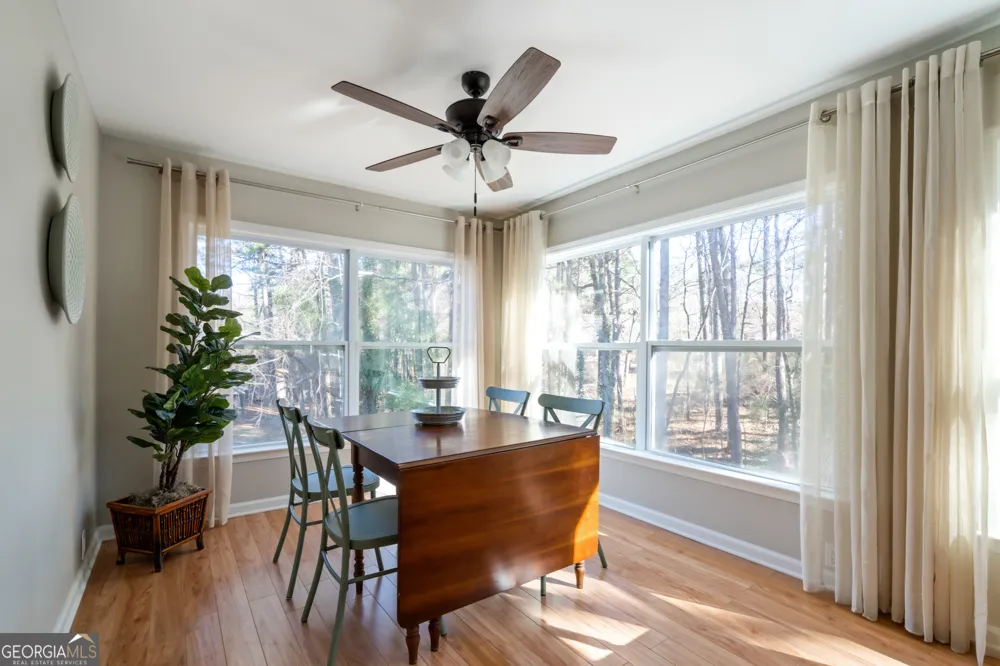 17 Rock Crest CIR SE Cartersville, GA 30121
