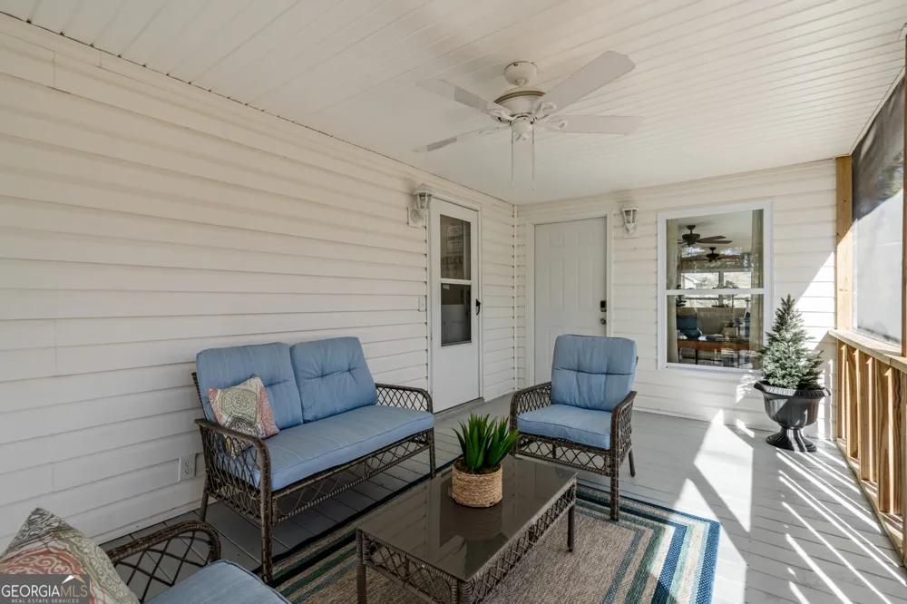 17 Rock Crest CIR SE Cartersville, GA 30121