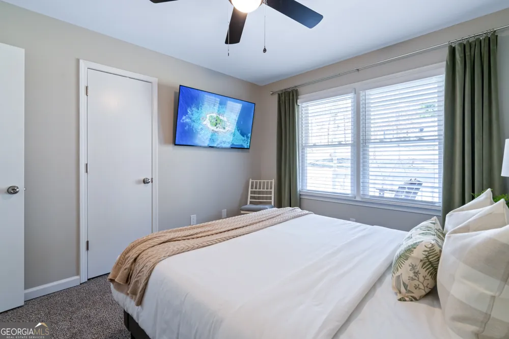 17 Rock Crest CIR SE Cartersville, GA 30121